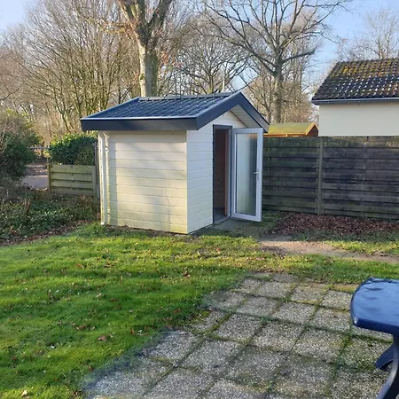 ホテル In Zevenhuizen With Roofed Swim Pool Zevenhuizen (Zuidplas)